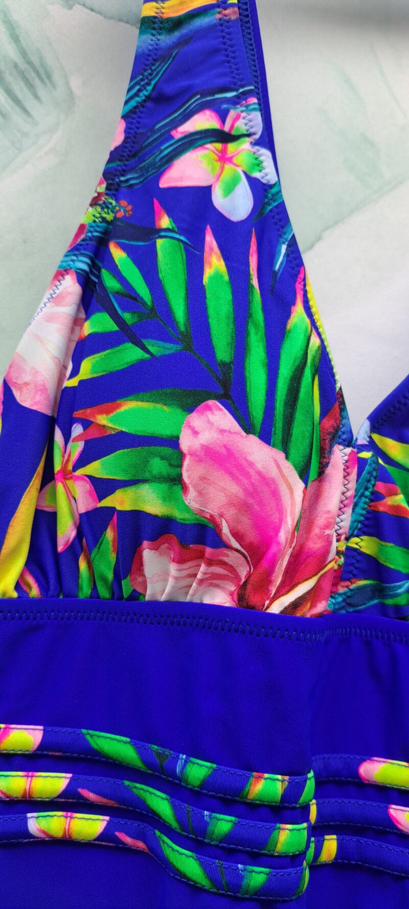 Maillot de bain bleu fleurie
